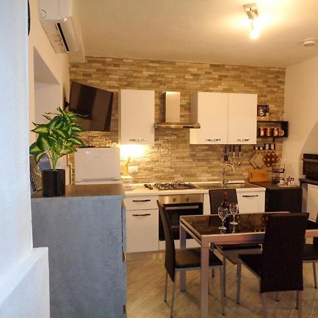 'Al Vico Dante' Apartment Loceri Exterior photo